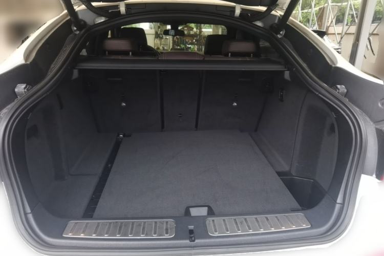 Used BMW X4 2016 xDrive20i M Sport Edition Trunk