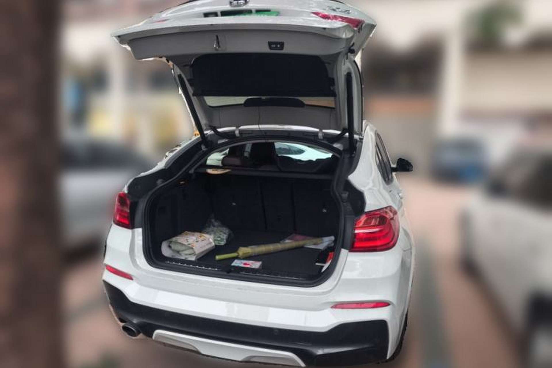 Used BMW X4 2016 xDrive20i M Sport Edition Trunk