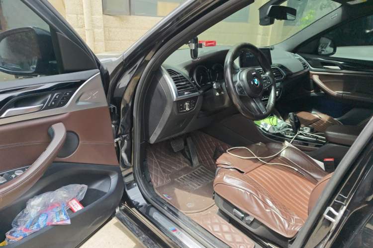 Used BMW X4 2019 xDrive25i M Sport Package Driver Seat