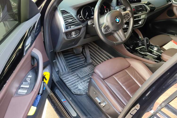 Used BMW X4 2019 xDrive25i M Sport Package Driver Seat