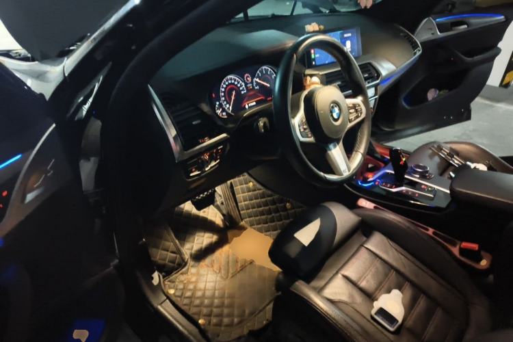 Used BMW X4 2019 xDrive25i M Sport Package Driver Seat