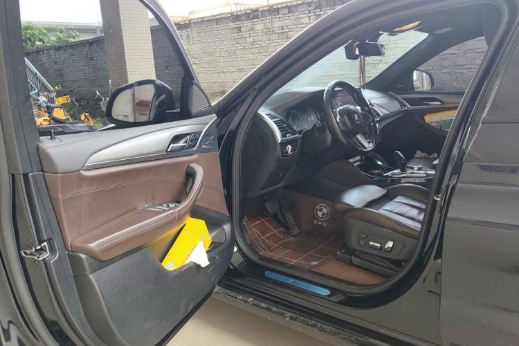 Used BMW X4 2019 xDrive30i M Sport Package Driver Seat