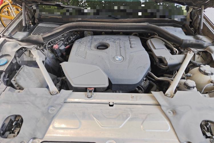 Used BMW X4 2019 xDrive25i M Sport Package Engine Bay