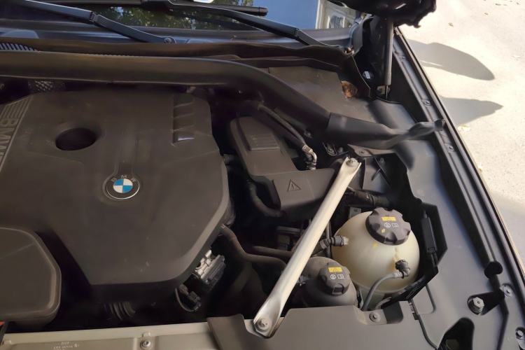 Used BMW X4 2019 xDrive25i M Sport Package Engine Bay Left