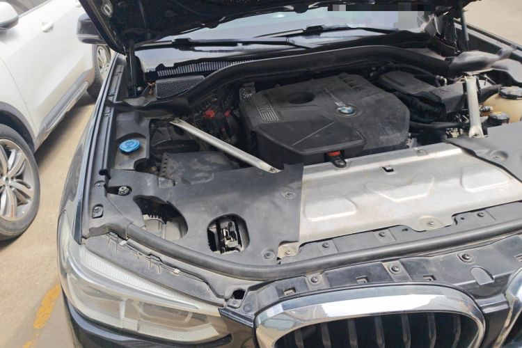 Used BMW X4 2019 xDrive25i M Sport Package Engine Bay Right