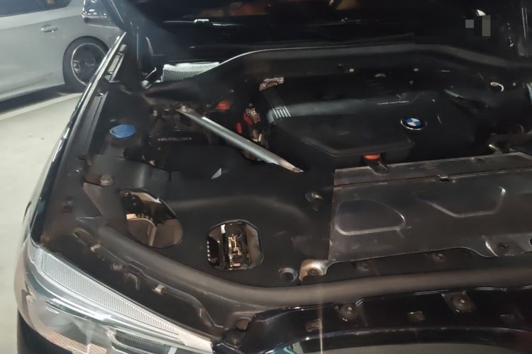 Used BMW X4 2019 xDrive30i M Sport Package Engine Bay Right