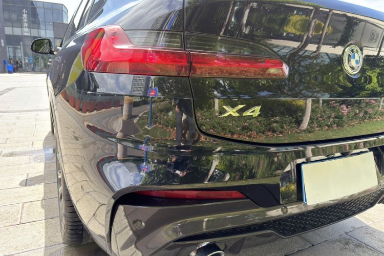 Used BMW X4 2019 xDrive30i M Sport Package Exterior 7