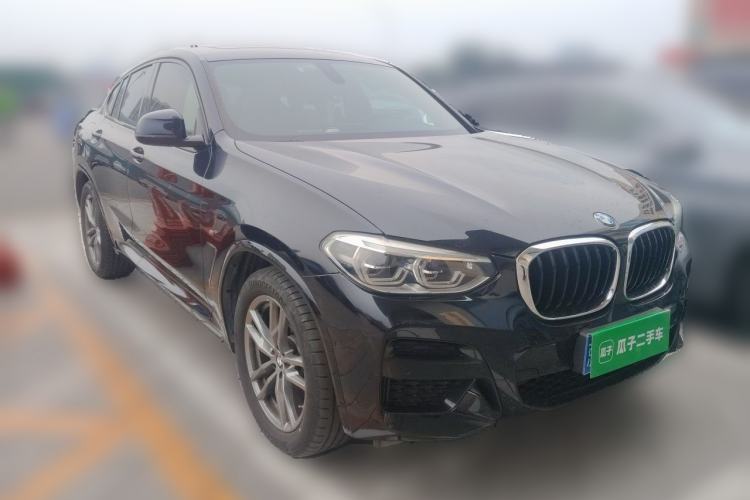 Used BMW X4 2019 xDrive25i M Sport Package Front Right 45 Deg