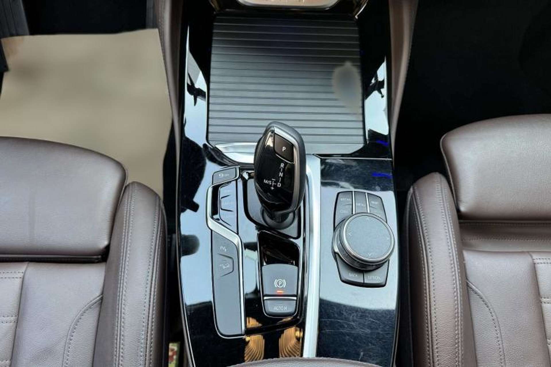Used BMW X4 2019 xDrive25i M Sport Package Gear Lever