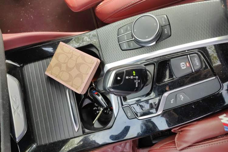Used BMW X4 2019 xDrive25i M Sport Package Gear Lever
