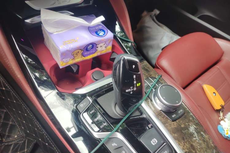Used BMW X4 2019 xDrive25i M Sport Package Gear Lever