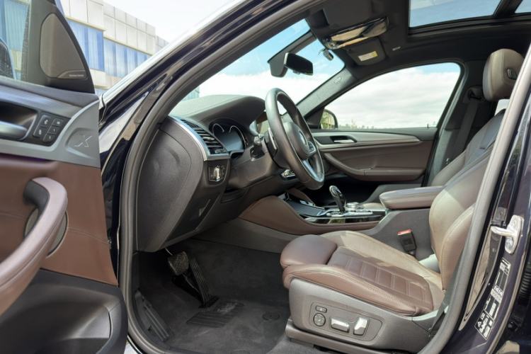 Used BMW X4 2019 xDrive30i M Sport Package Left Front Seat