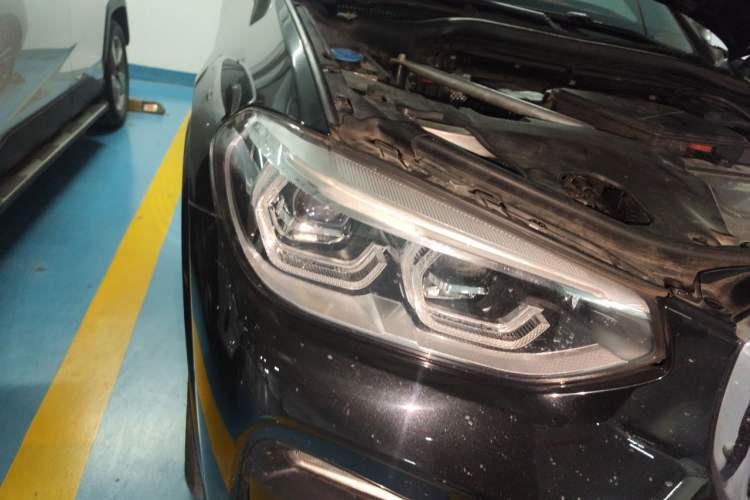 Used BMW X4 2019 xDrive25i M Sport Package Right Front Headlight