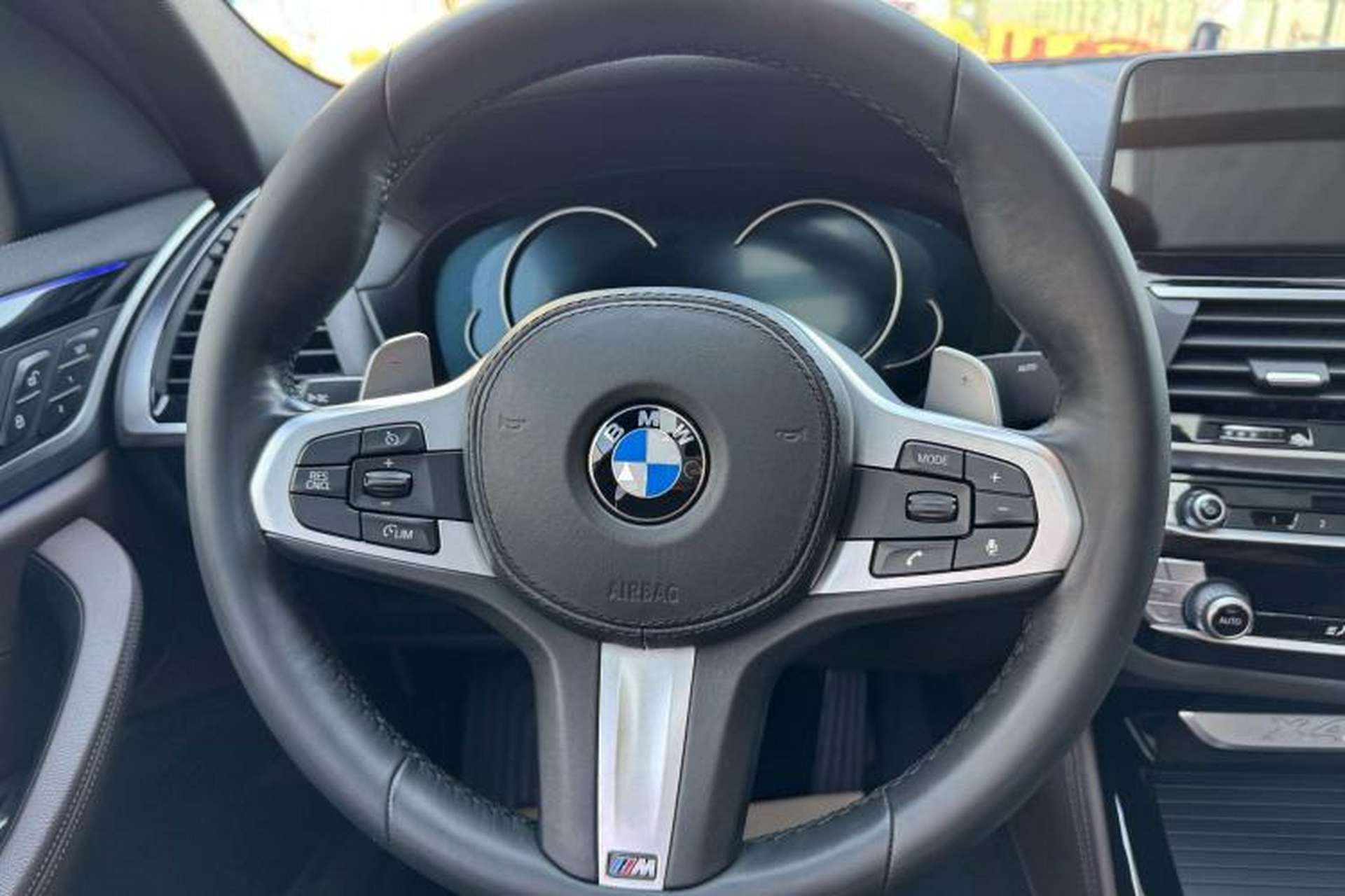 Used BMW X4 2019 xDrive25i M Sport Package Steering Wheel
