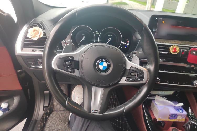 Used BMW X4 2019 xDrive25i M Sport Package Steering Wheel