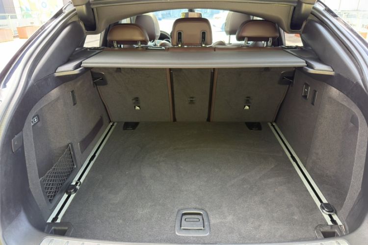 Used BMW X4 2019 xDrive30i M Sport Package Trunk