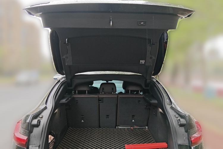 Used BMW X4 2019 xDrive25i M Sport Package Trunk