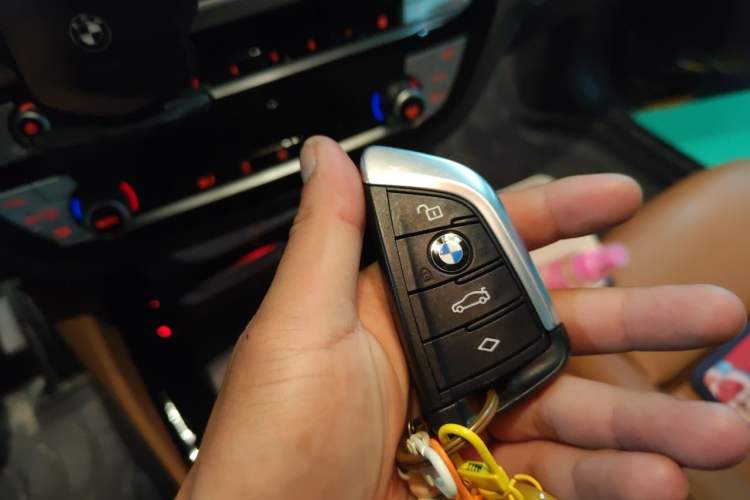 Used BMW X4 2019 xDrive25i M Sport Package Vehicle Key