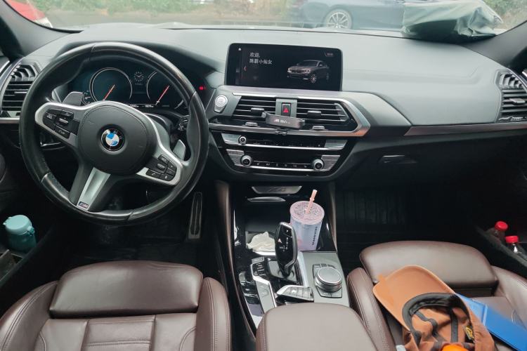 Used BMW X4 2019 xDrive25i M Sport Package Center Console