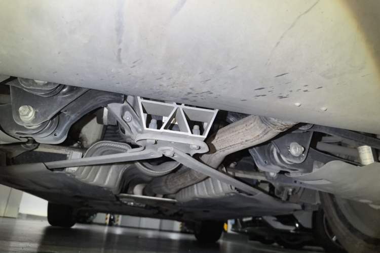 Used BMW X4 2019 xDrive25i M Sport Package Chassis Rear