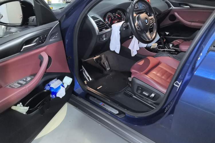 Used BMW X4 2019 xDrive25i M Sport Package Driver Seat