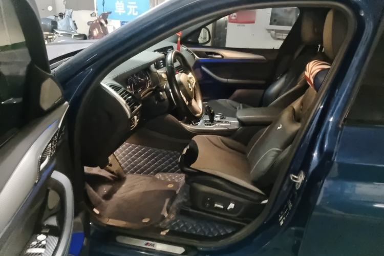 Used BMW X4 2019 xDrive30i M Sport Package Driver Seat