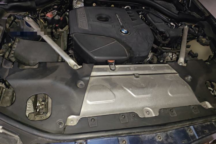Used BMW X4 2019 xDrive25i M Sport Package Engine Bay