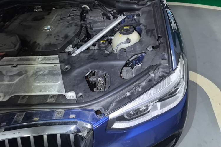 Used BMW X4 2019 xDrive25i M Sport Package Engine Bay Left