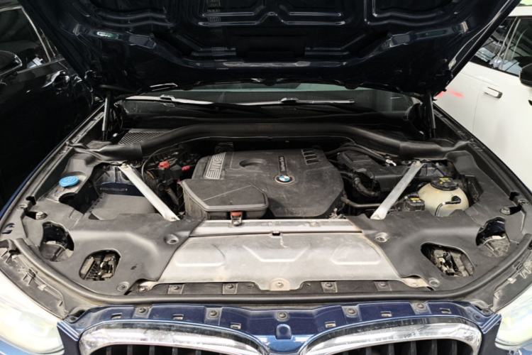Used BMW X4 2019 xDrive25i M Sport Package Engine Bay