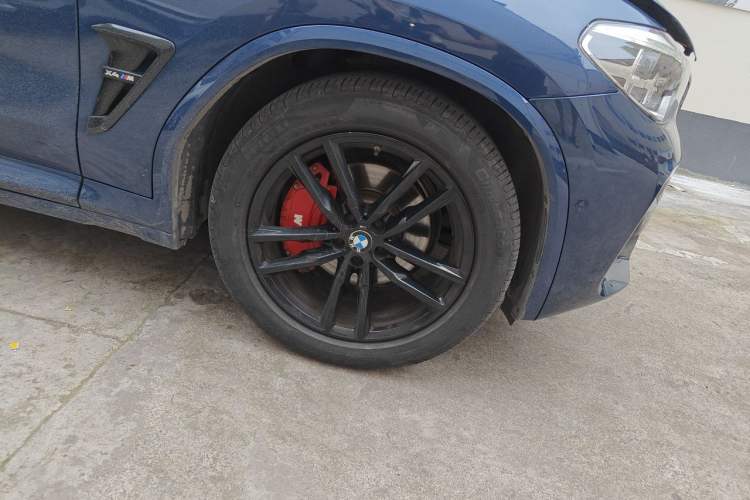 Used BMW X4 2019 xDrive25i M Sport Package Exterior 1