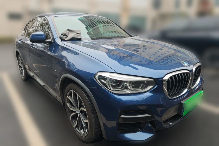 Used BMW X4 2019 xDrive25i M Sport Package Front Right 45 Deg