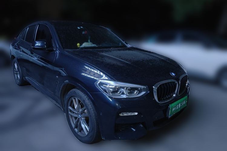 Used BMW X4 2019 xDrive25i M Sport Package Front Right 45 Deg