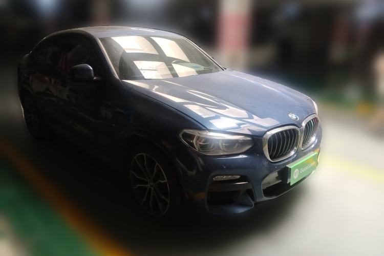 Used BMW X4 2019 xDrive30i M Sport Package Front Right 45 Deg