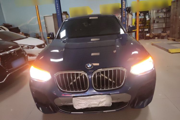 Used BMW X4 2019 xDrive25i M Sport Package Front