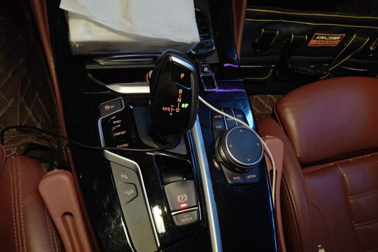 Used BMW X4 2019 xDrive25i M Sport Package Gear Lever