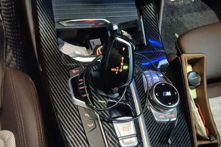 Used BMW X4 2019 xDrive25i M Sport Package Gear Lever