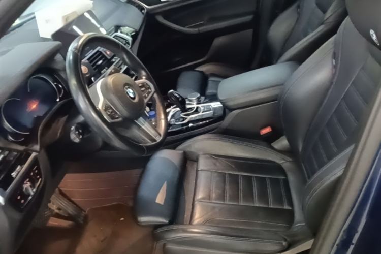 Used BMW X4 2019 xDrive25i M Sport Package Left Front Seat