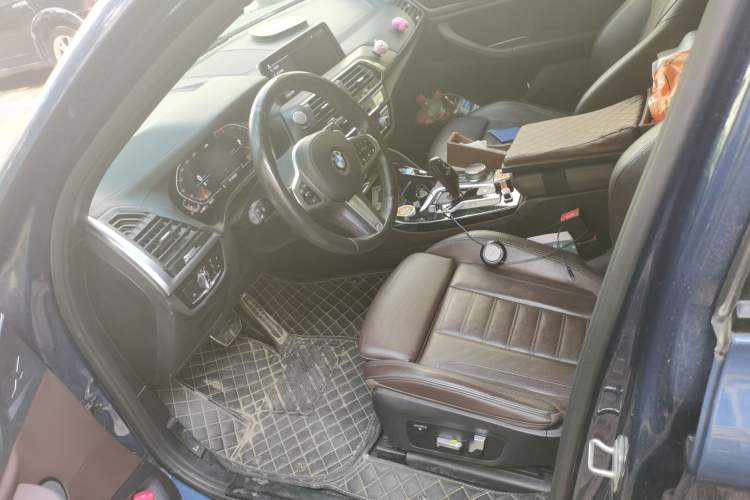 Used BMW X4 2019 xDrive25i M Sport Package Left Front Seat