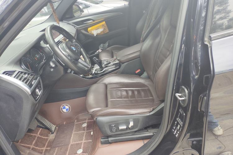 Used BMW X4 2019 xDrive30i M Sport Package Left Front Seat