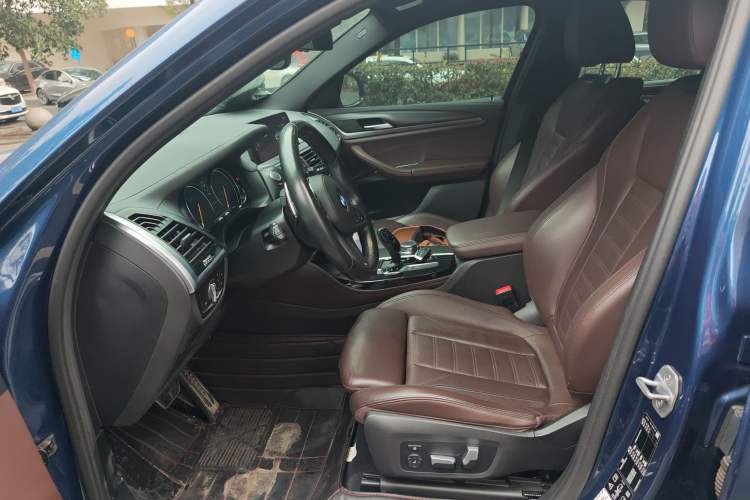 Used BMW X4 2019 xDrive25i M Sport Package Left Front Seat