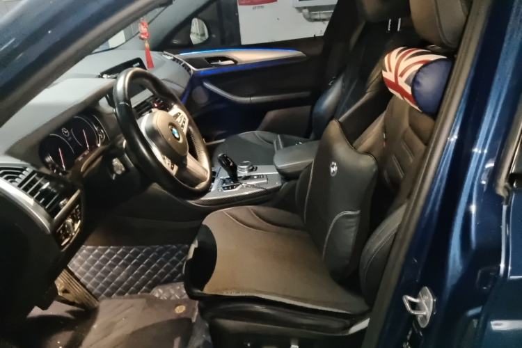 Used BMW X4 2019 xDrive30i M Sport Package Left Front Seat