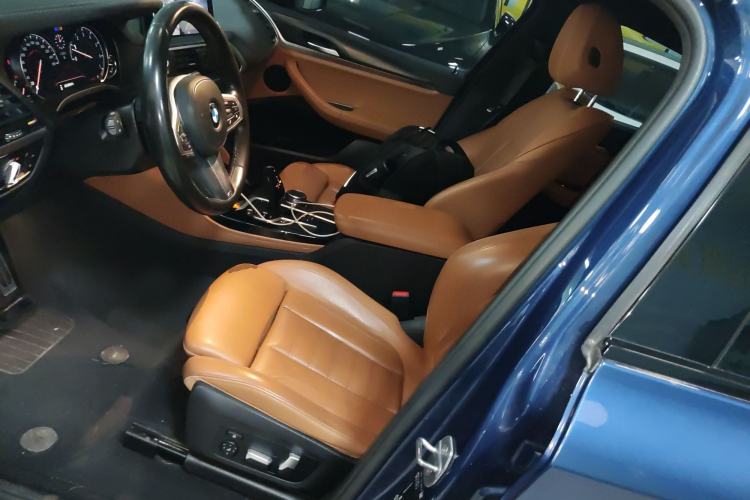 Used BMW X4 2019 xDrive25i M Sport Package Left Front Seat