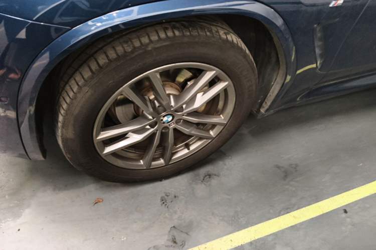 Used BMW X4 2019 xDrive25i M Sport Package Left Front Wheel Hub