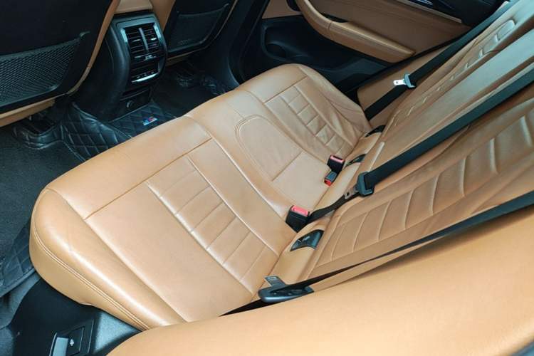 Used BMW X4 2019 xDrive25i M Sport Package Left Rear Seat