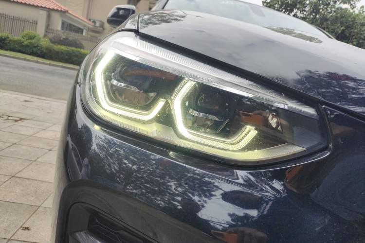 Used BMW X4 2019 xDrive30i M Sport Package Right Front Headlight