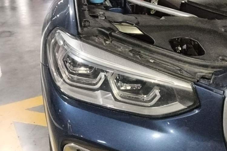 Used BMW X4 2019 xDrive25i M Sport Package Right Front Headlight