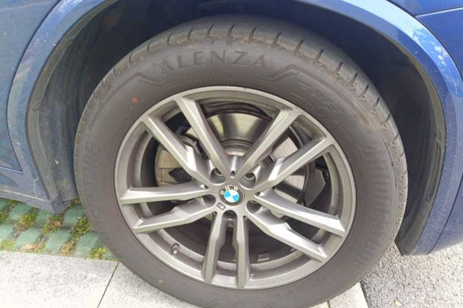Used BMW X4 2019 xDrive25i M Sport Package Right Front Wheel Hub