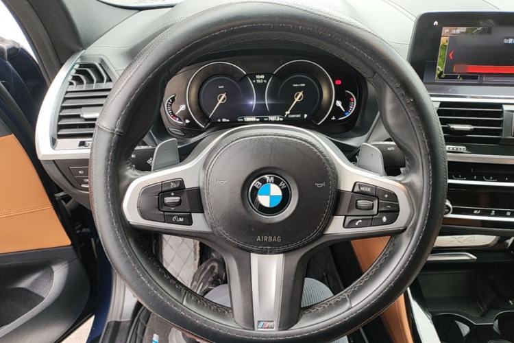 Used BMW X4 2019 xDrive25i M Sport Package Steering Wheel