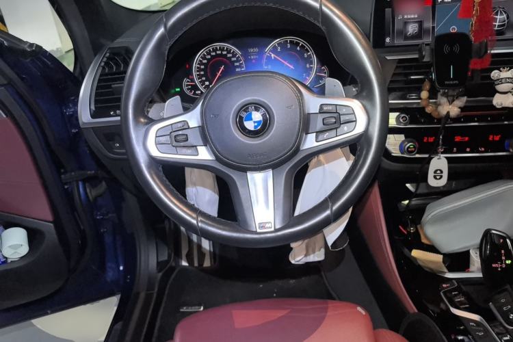 Used BMW X4 2019 xDrive25i M Sport Package Steering Wheel