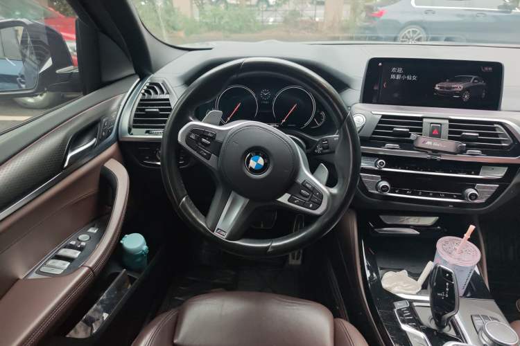 Used BMW X4 2019 xDrive25i M Sport Package Steering Wheel